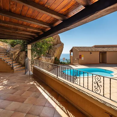 Villa Simonetta N9 度假居