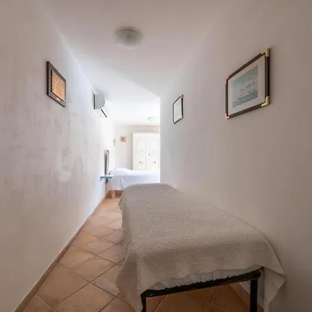 Villa Simonetta N9